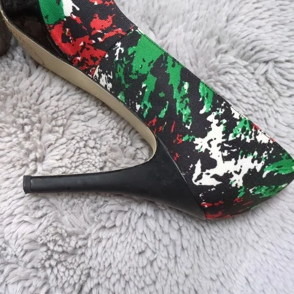 Marc Fisher Open Toe Platform Heels, Red Black Green Yellow White, Size 9.5 M - Picture 13 of 15